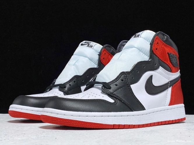 Jordan 1 Retro Toe CD0461-016 Black Satin Air High 0711